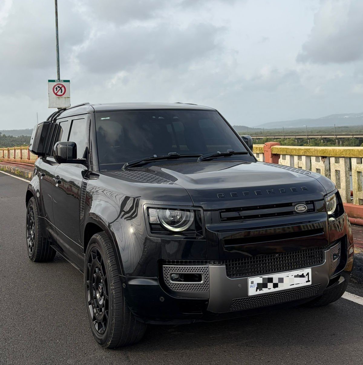 Land Rover Defender self drive rental Goa, Hola Rentals Goa